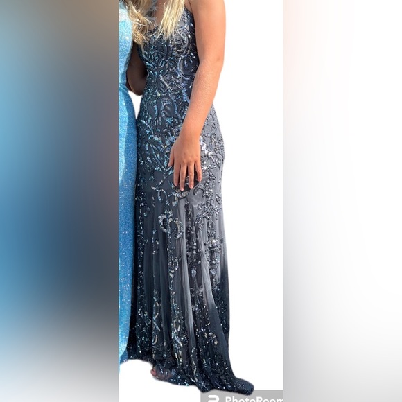 Prom dress, Pageant, Formal Gown, Homecoming - Picture 3 of 10